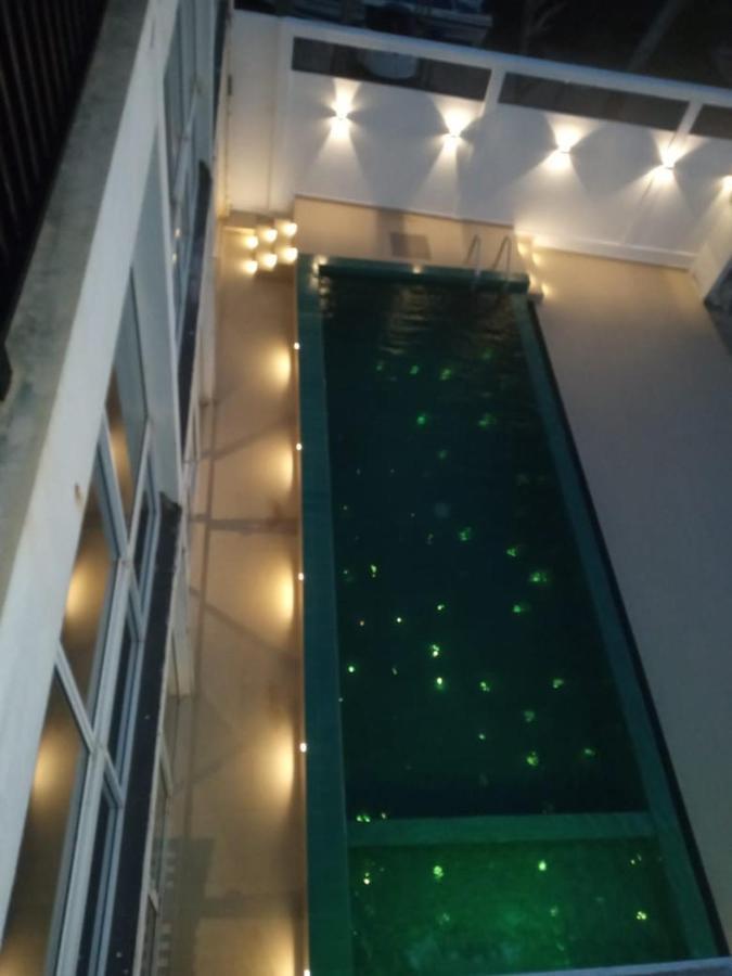 היקדואה White Sand Villa - Beach Front מראה חיצוני תמונה
