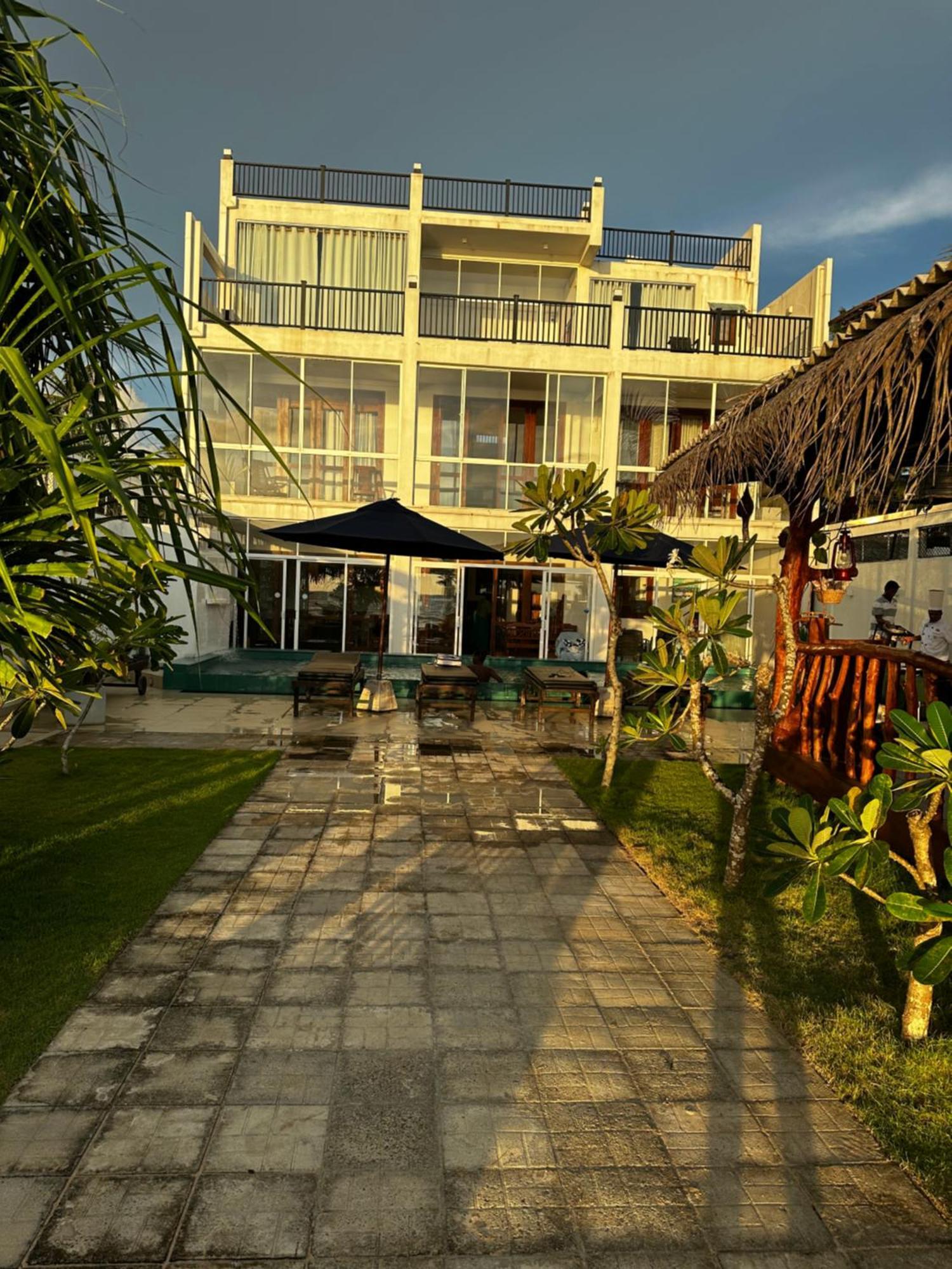 היקדואה White Sand Villa - Beach Front מראה חיצוני תמונה